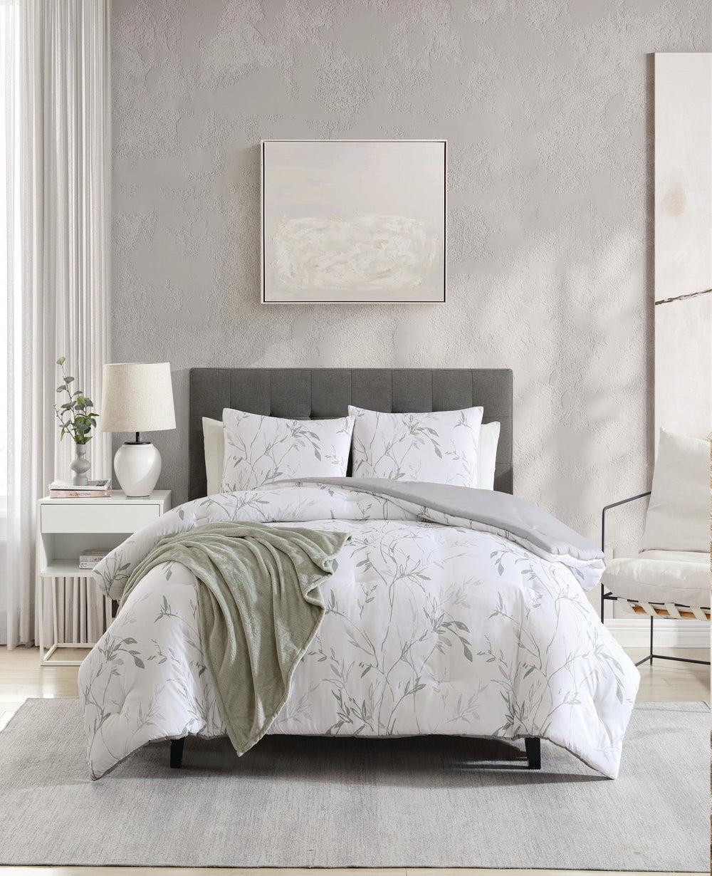 Kenneth Cole Ink Wash Vine Comforter + Sham Set | GREEN