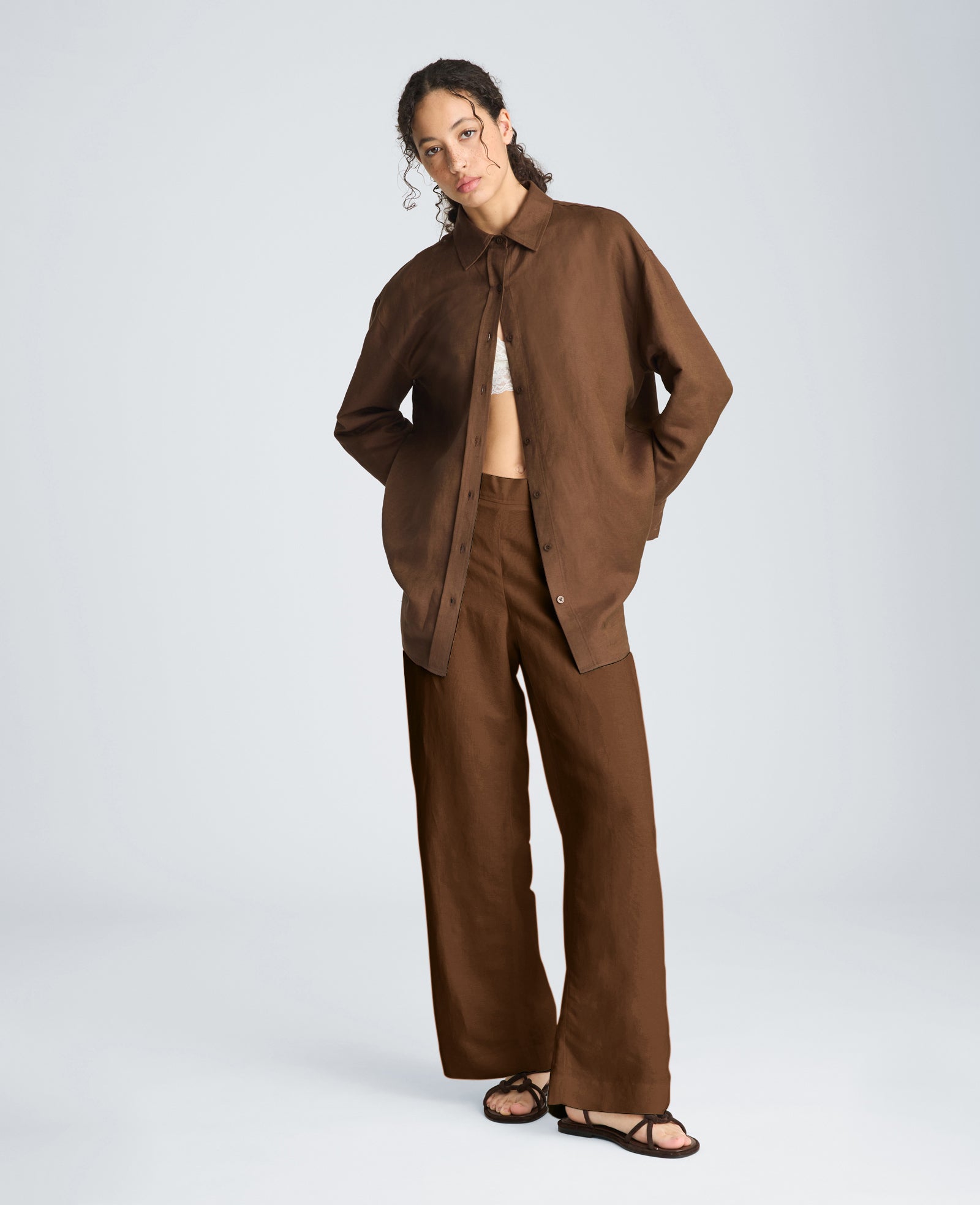 Kenneth Cole Pull On Wide Leg Pant | BRUNETTE