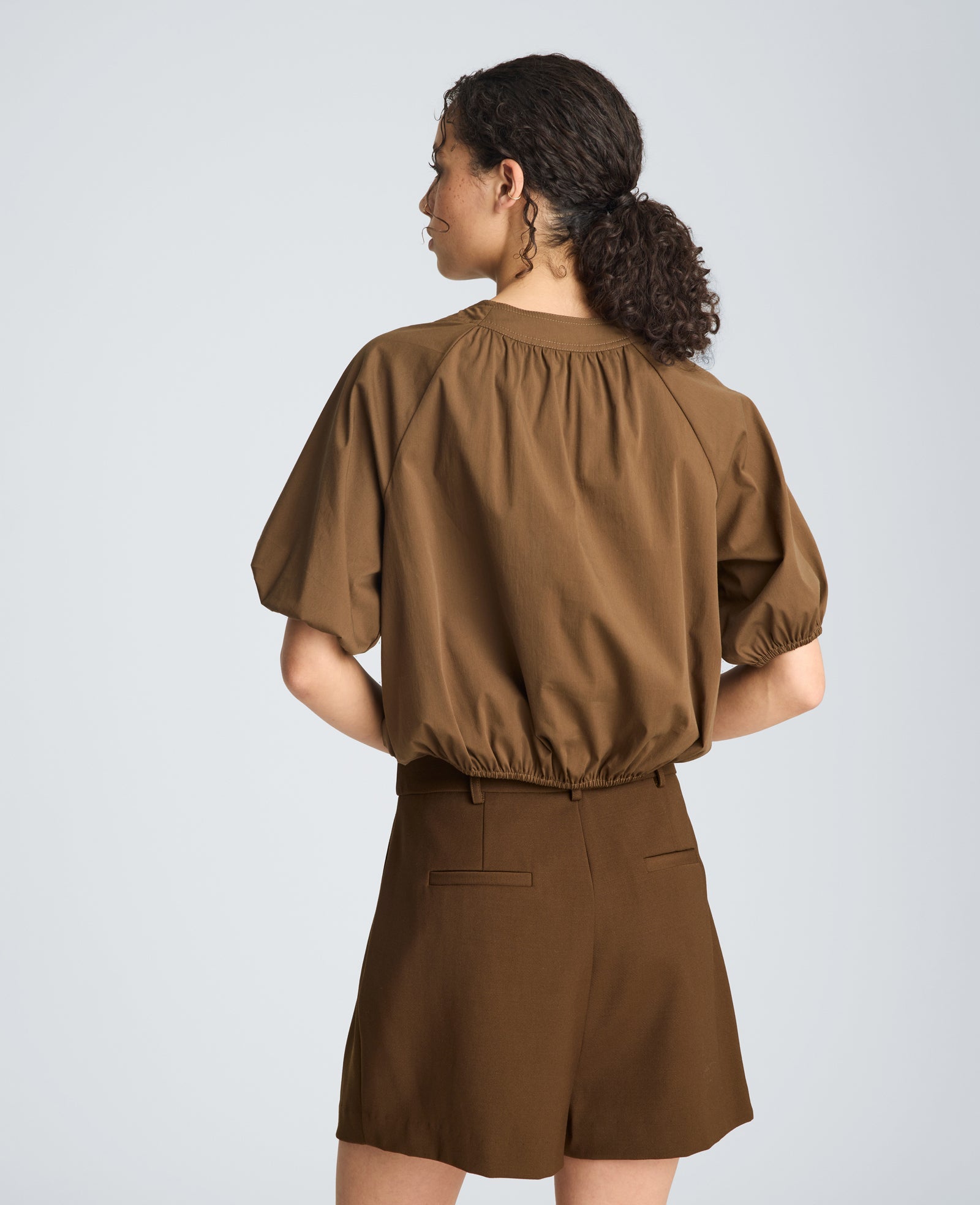 Kenneth Cole Shirred Neck Raglan Bubble Blouse | BRUNETTE