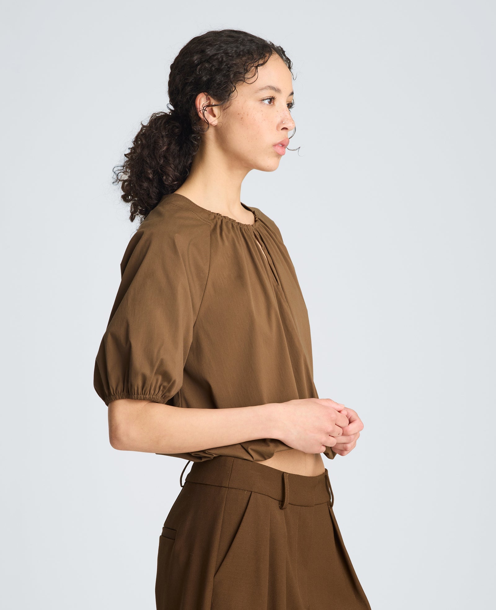 Kenneth Cole Shirred Neck Raglan Bubble Blouse | BRUNETTE