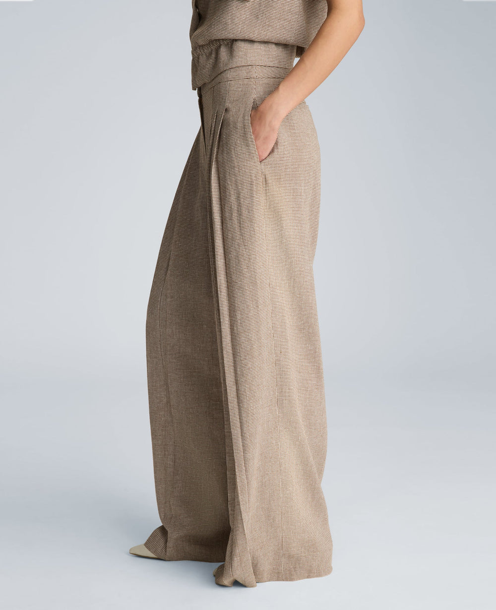 Kenneth Cole High Rise Fly Front Wide Leg Triple Pleat Pant | BRUNETTE/PUR WHT