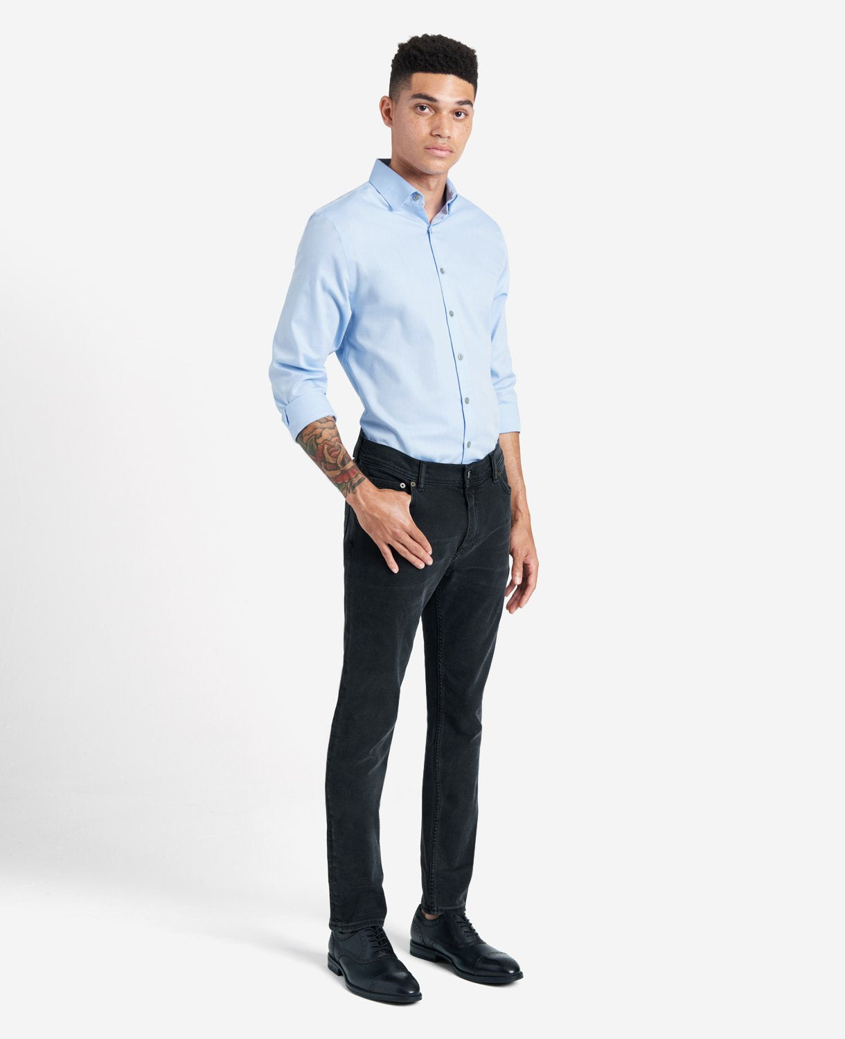 Kenneth Cole Slim-Fit Button-Down Stretch Dress Shirt with TEK FIT | LIGHT BLUE