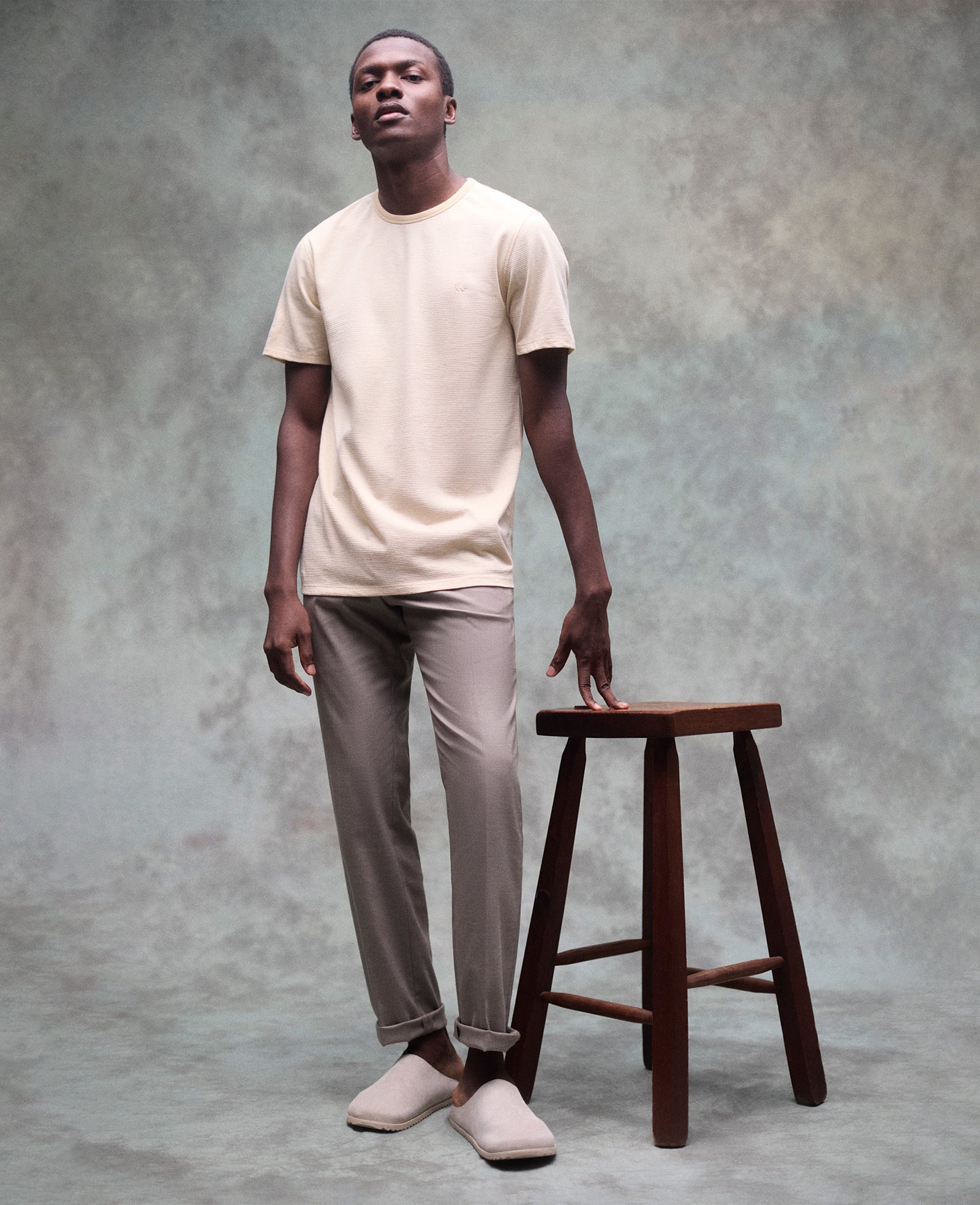 Kenneth Cole The Performance Crew Neck T-Shirt | TAN