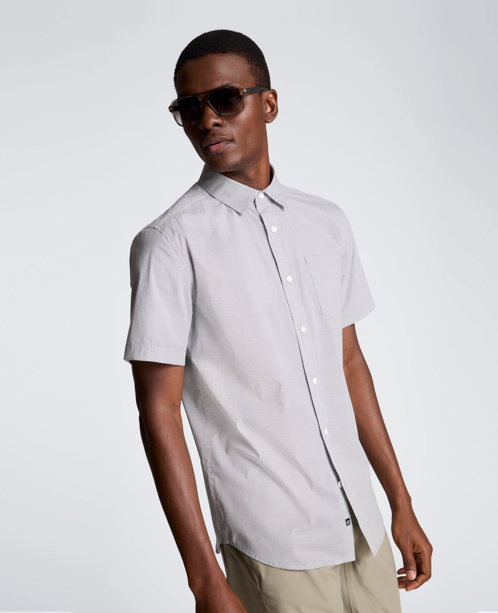 Kenneth Cole Short Sleeve Sport Shirt with Chest Pocket | ABSTRACT OXFORD GEO BLACK