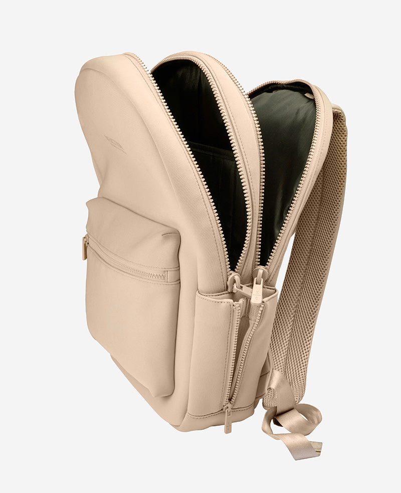 Kenneth Cole Logan Classic Backpack | LIGHT TAUPE