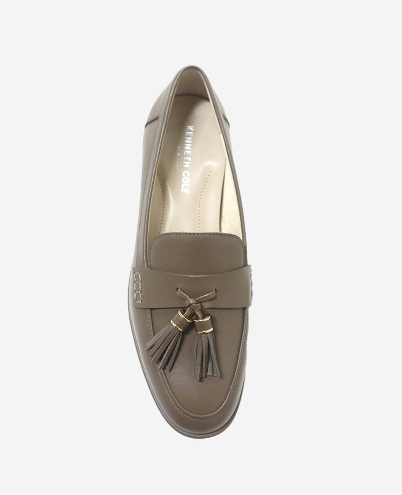 Kenneth Cole Lyra Leather Loafer | SHITAKE LEATHER