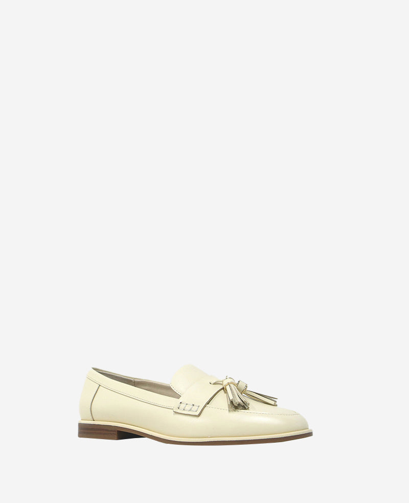 Kenneth Cole Lyra Leather Loafer | LAMBS WOOL LEATHER