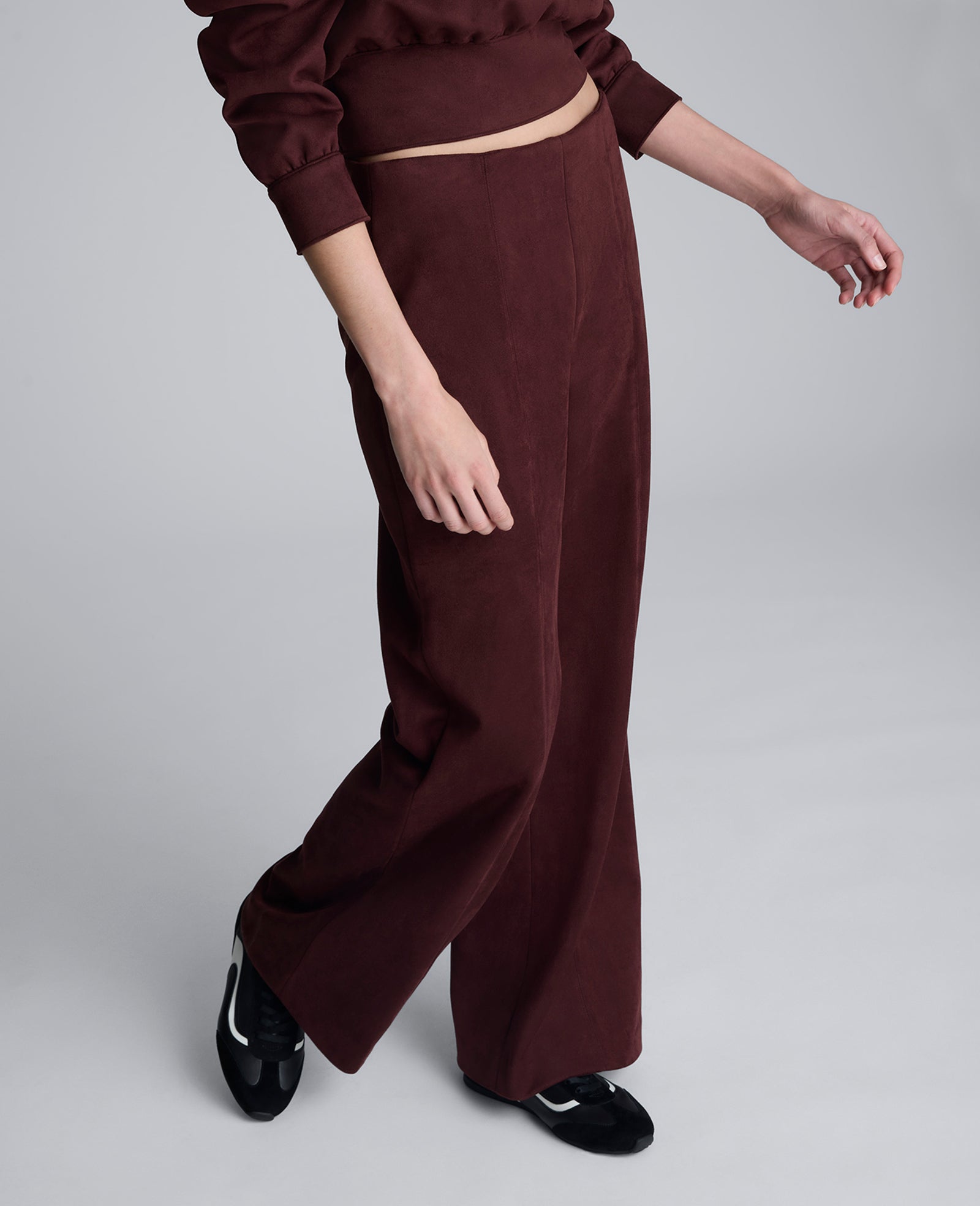 Kenneth Cole Faux Suede Pull On Wide Leg Pant | SUGAR BEET