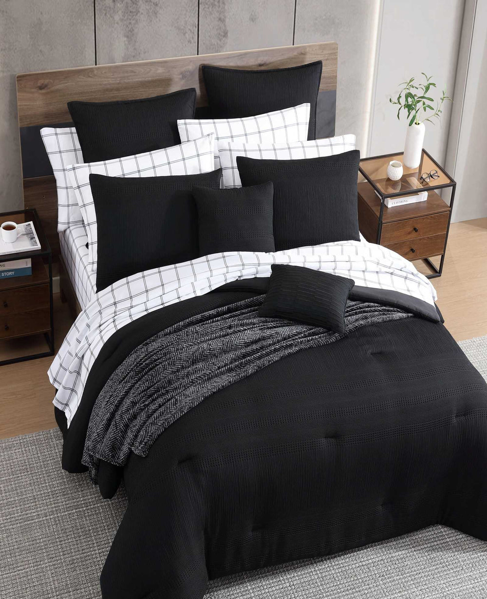 Kenneth Cole Variegated Waffle Comforter Set | BLACK