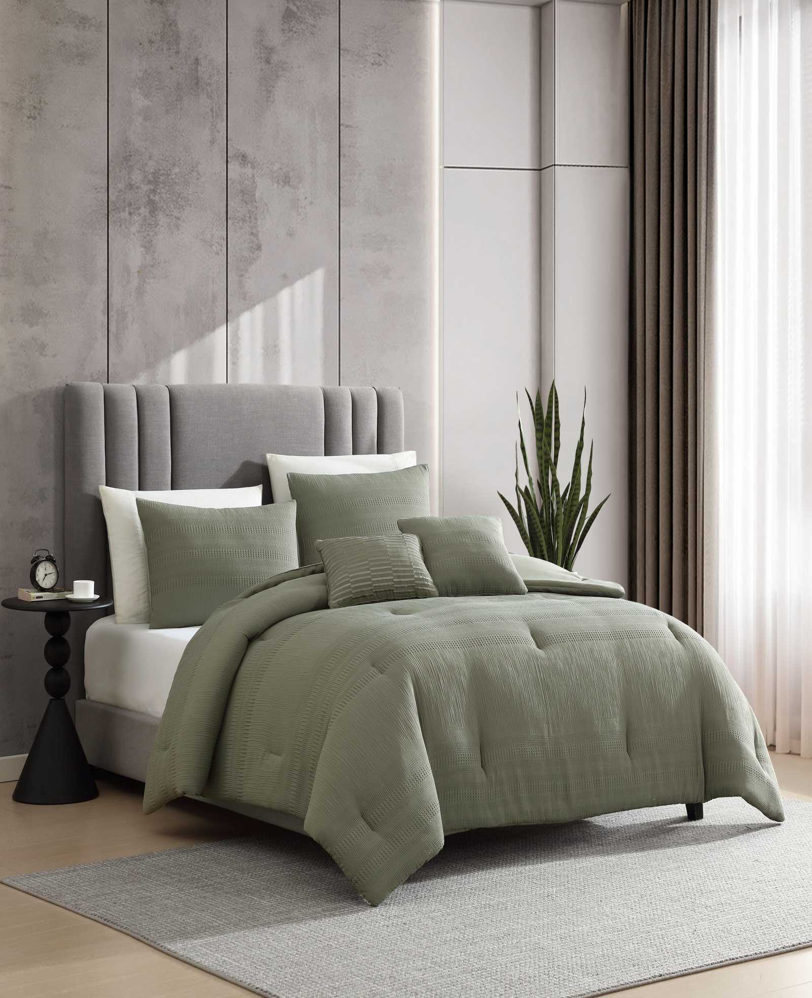 Kenneth Cole Variegated Waffle Comforter Set | GREEN