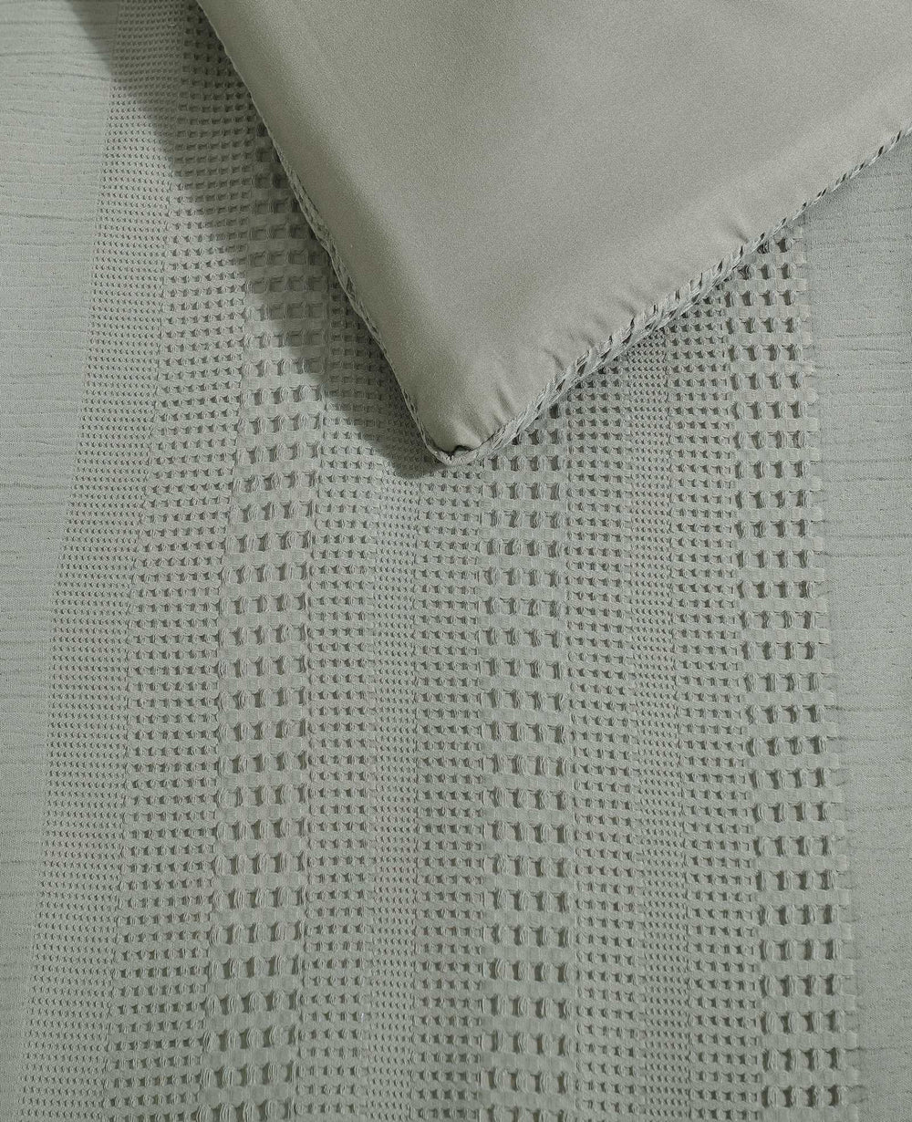 Kenneth Cole Variegated Waffle Comforter Set | GREEN