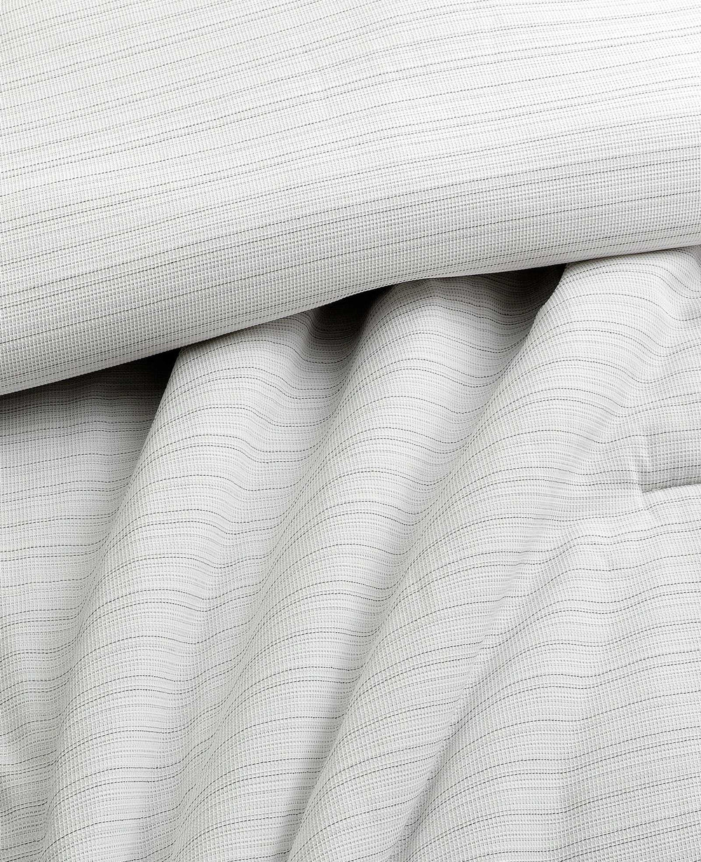 Kenneth Cole Space Dye Grid Comforter Set | GREY