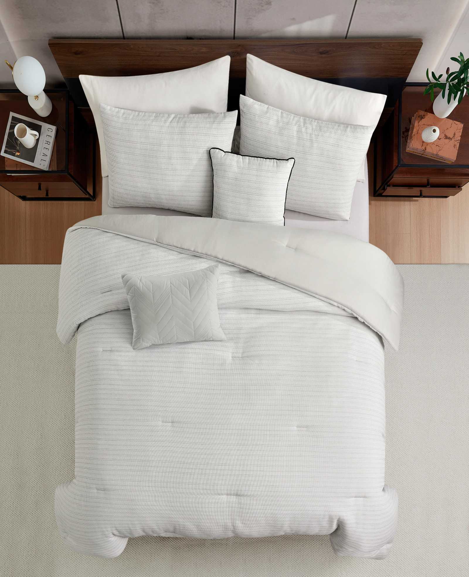 Kenneth Cole Space Dye Grid Comforter Set | GREY