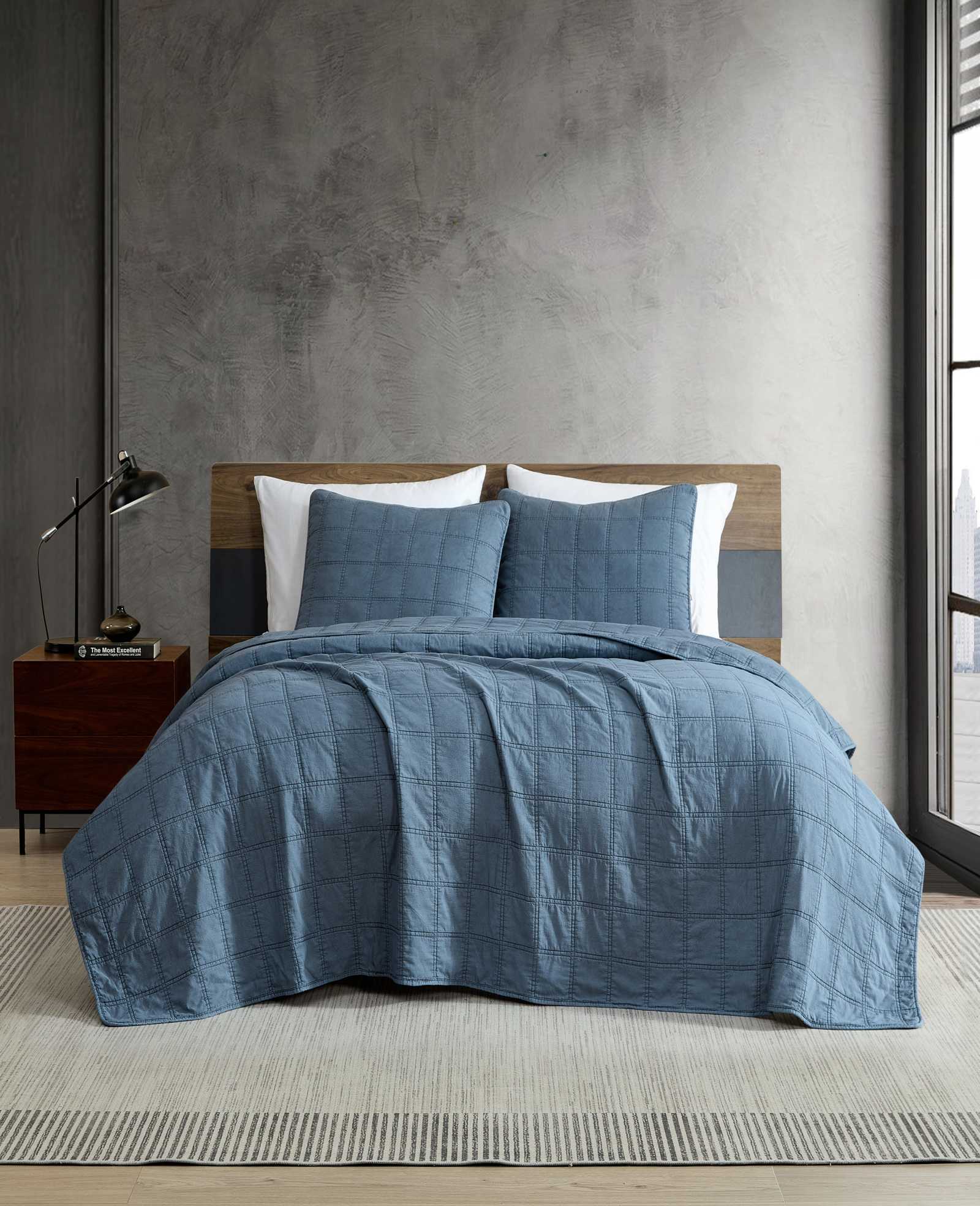 Kenneth Cole Stonewashed Quilt Set | BLUE