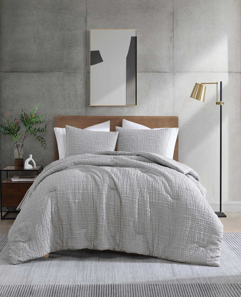 Kenneth Cole Serenity Wavy Lines Duvet Cover Set | GREY