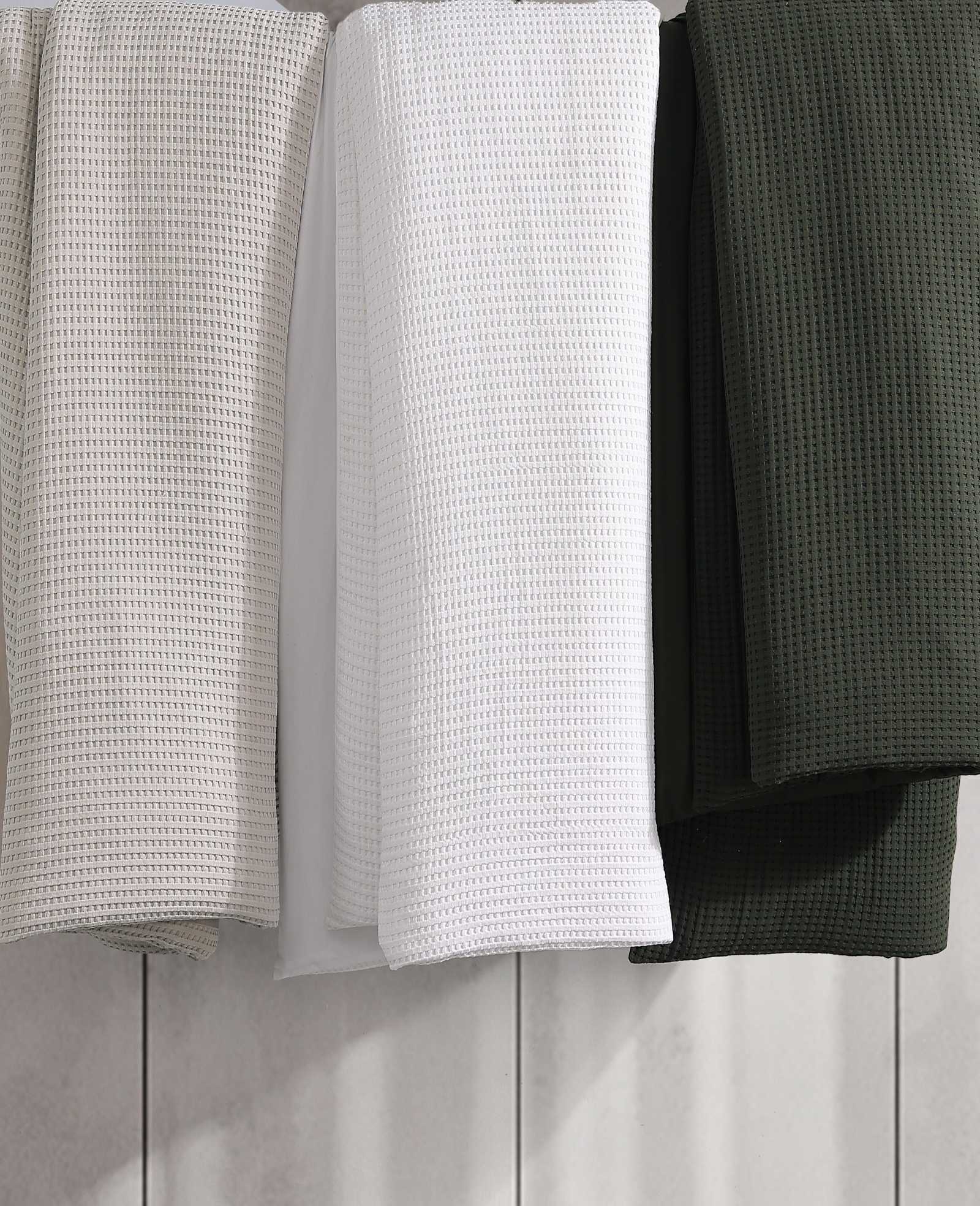 Kenneth Cole Solid Waffle Duvet Set | GREEN