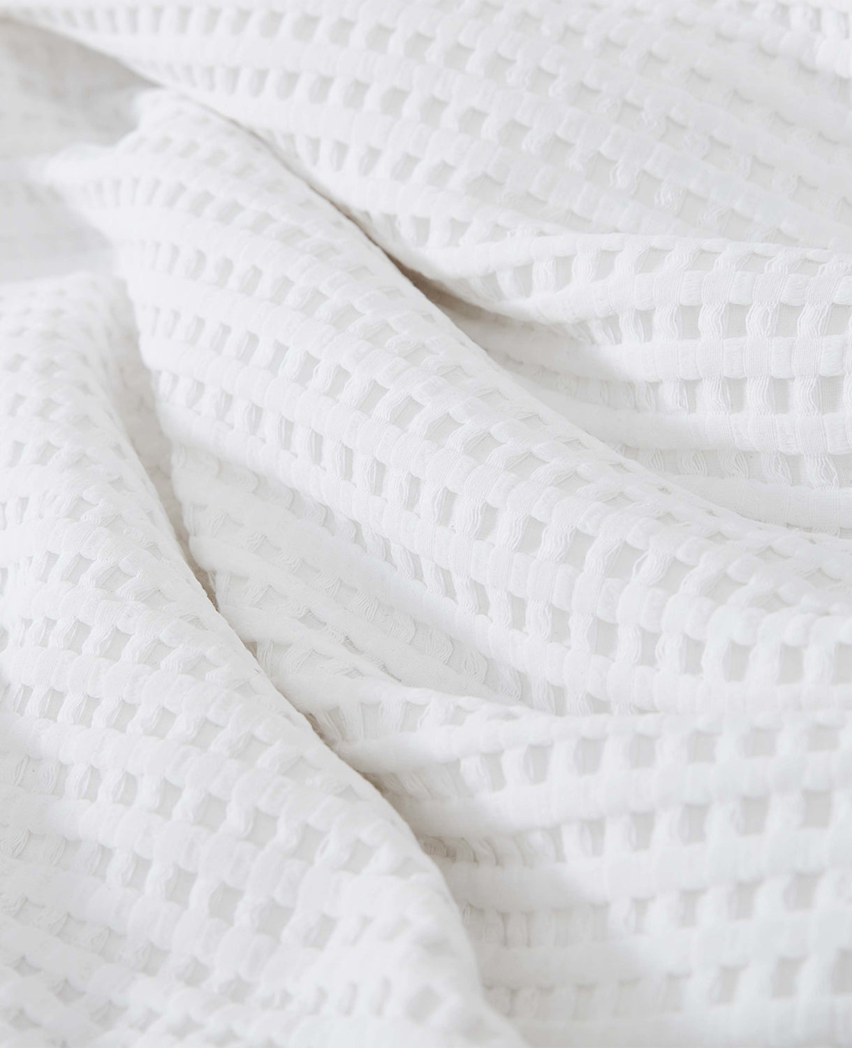 Kenneth Cole Shop Reversible Solid White Waffle Comforter Set | KC Home | WHITE