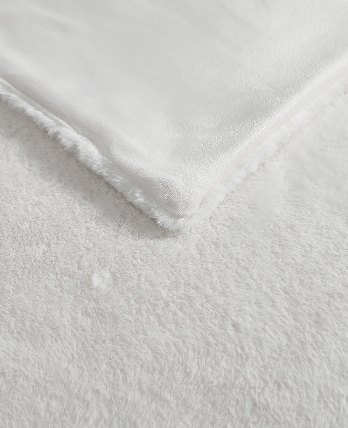 Kenneth Cole Faux Fur Solid Throw Blanket | WHITE