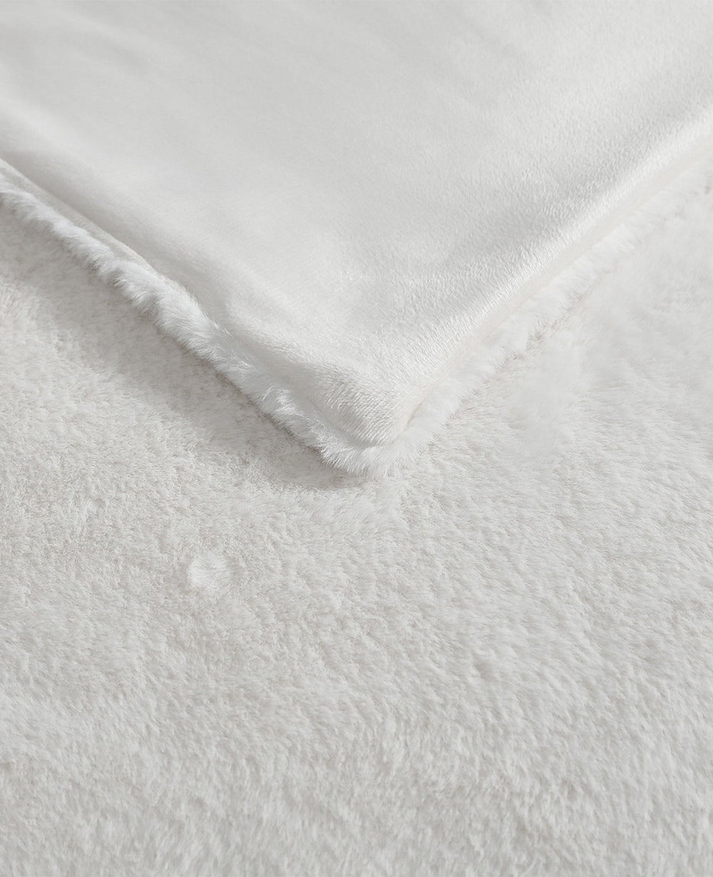 Kenneth Cole Faux Fur Solid Throw Blanket | WHITE