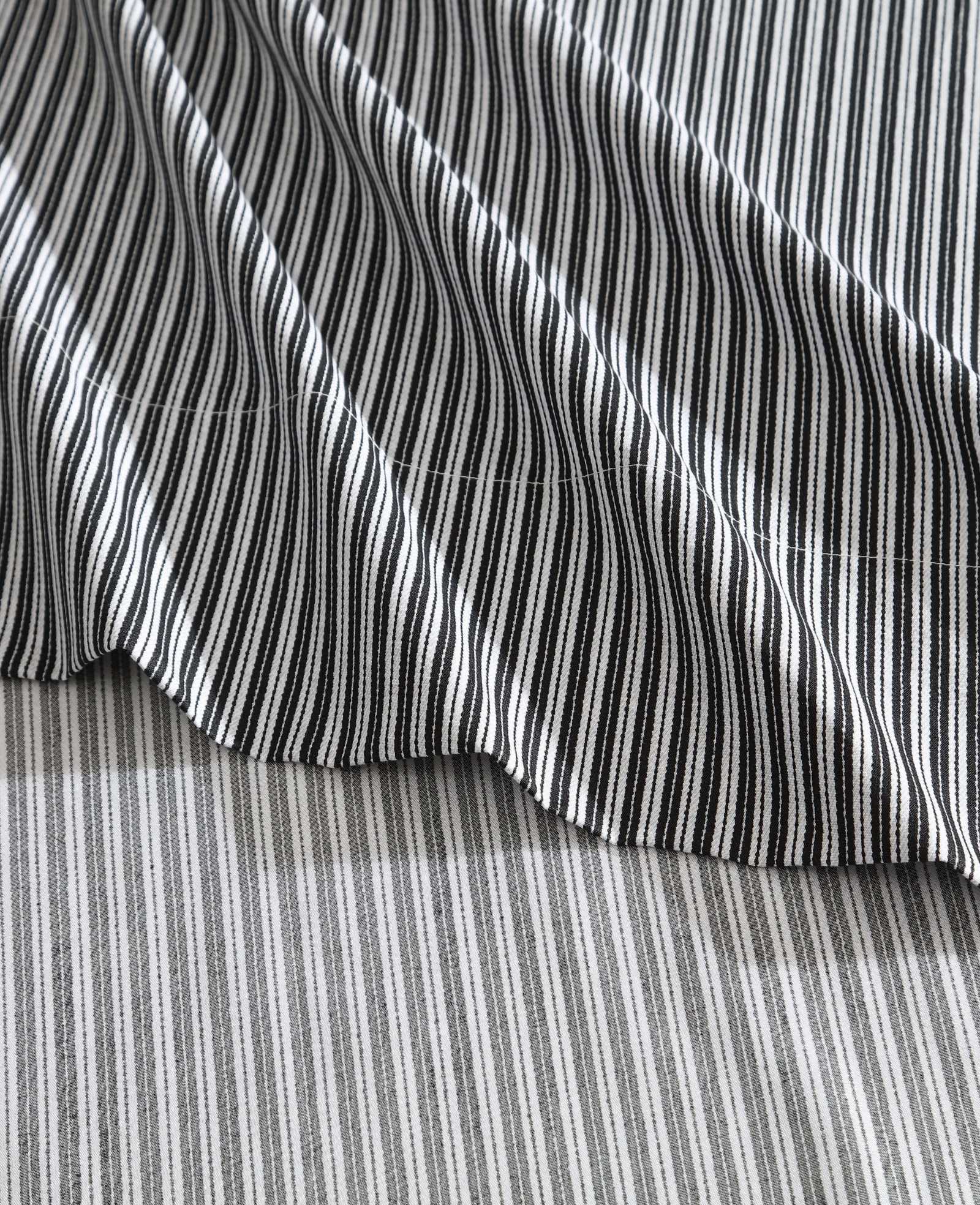 Kenneth Cole Twill Stripe Texture Sheet Set | BLACK/WHITE
