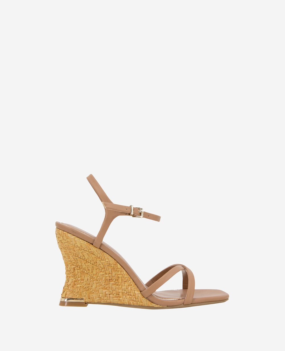 Kenneth Cole Freya Wedge Sandal | CLASSIC TAN