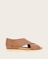 Kenneth Cole Leslie X-Band Sandal Luggage – Women’s Tread Sole | KC | LUGGAGE LEATHER