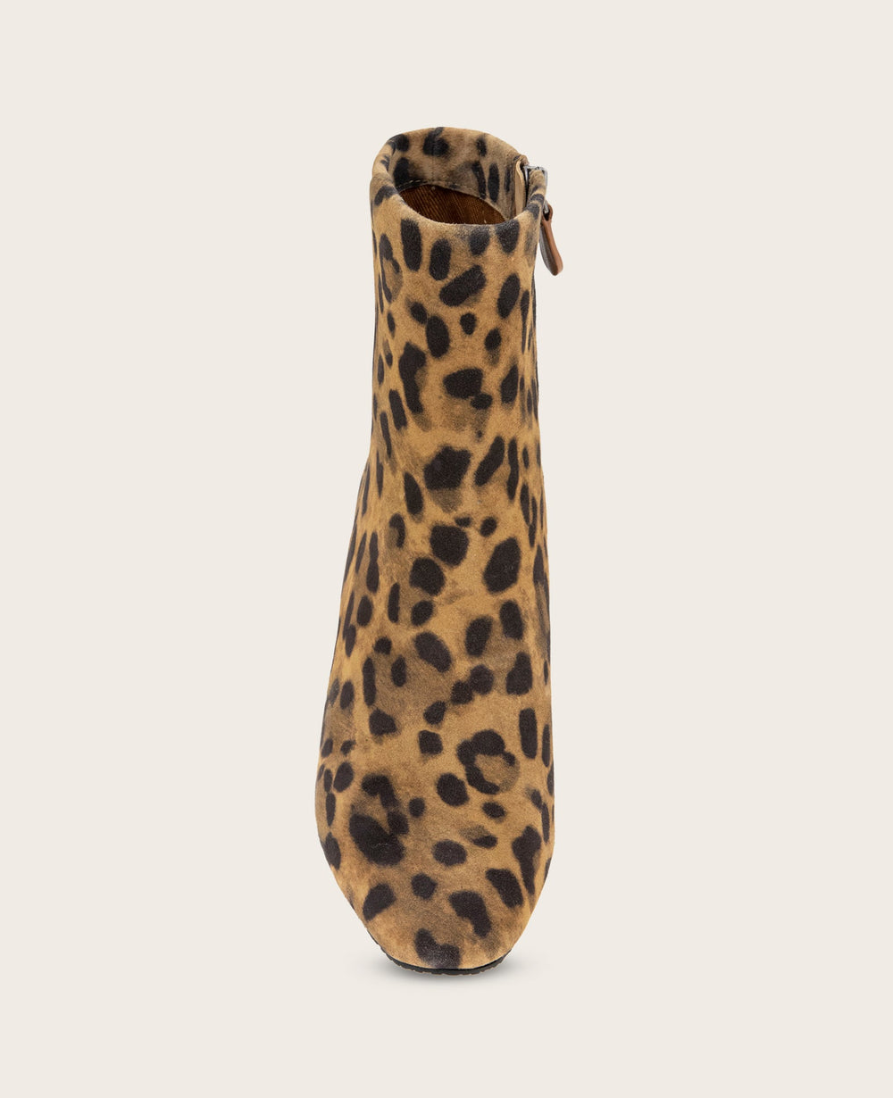 Kenneth Cole GENTLE SOULS - Nash Leopard Suede Side Zip Wedge Bootie | LEOPARD