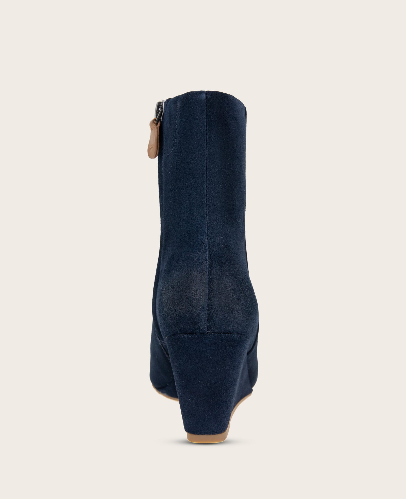 Kenneth Cole GENTLE SOULS - Nash Suede Side Zip Wedge Bootie | NAVY SUEDE