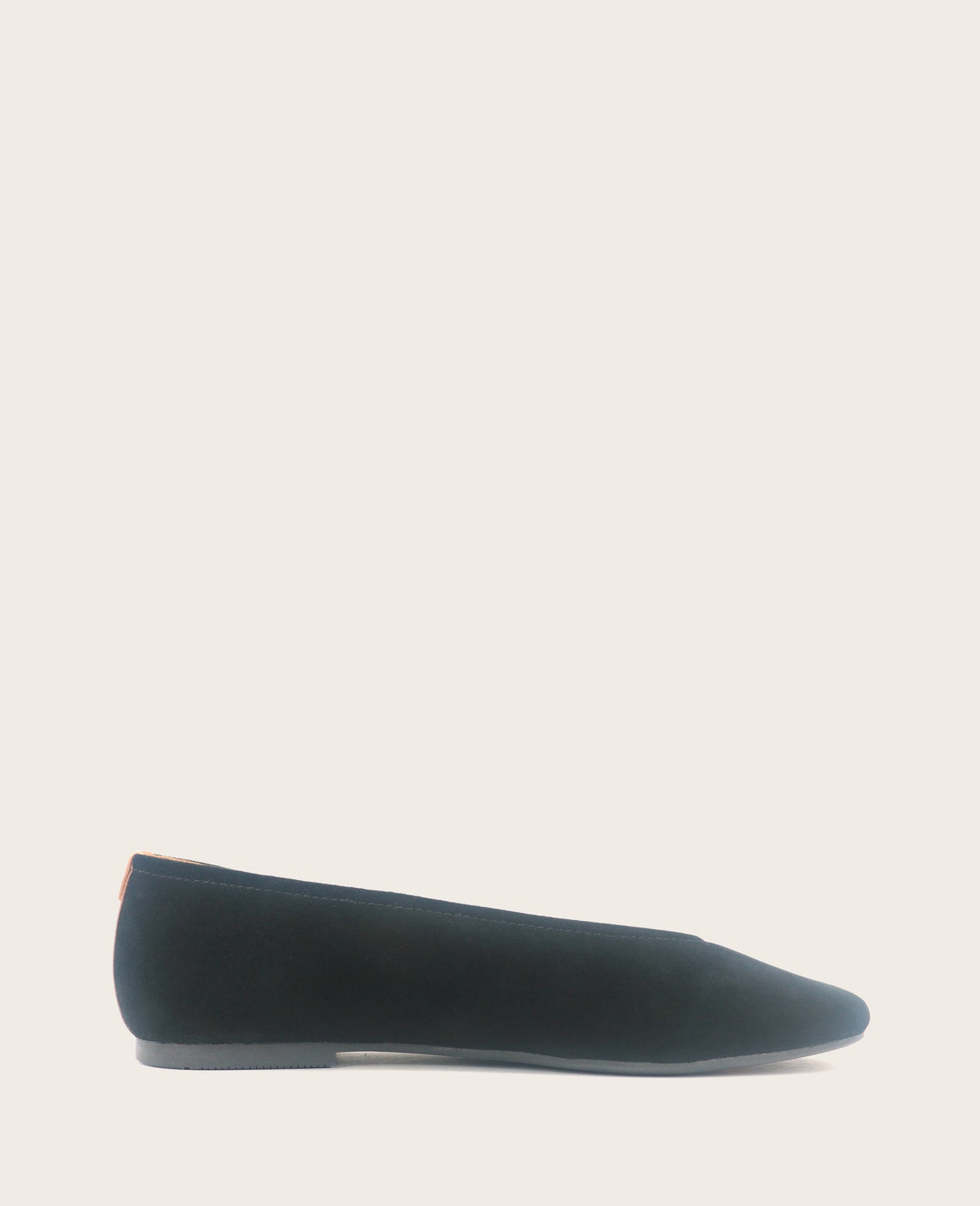 Kenneth Cole GENTLE SOULS - Willow Suede Ballet Flat | BLACK SUEDE