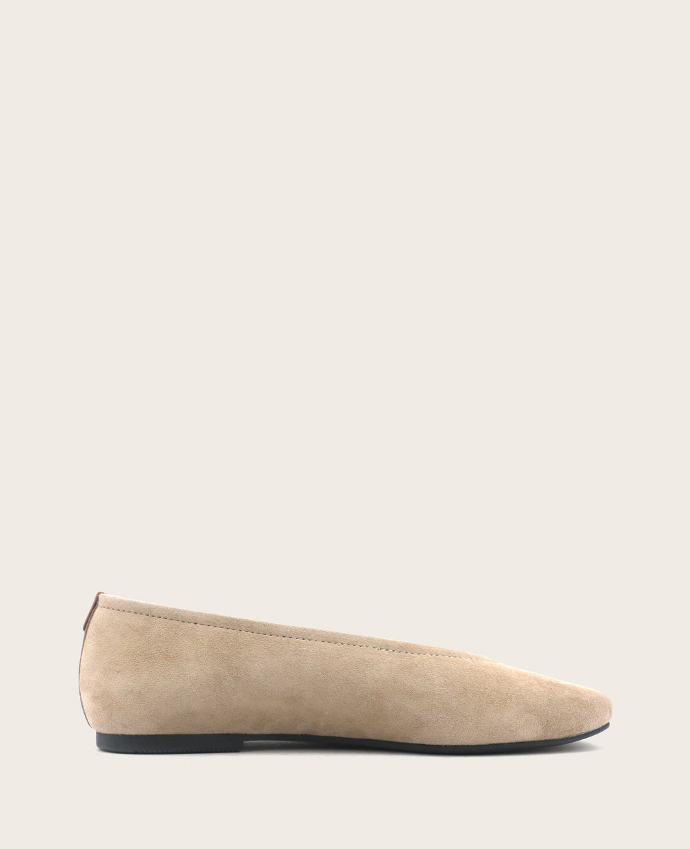 Kenneth Cole GENTLE SOULS - Willow Suede Ballet Flat | MUSHROOM SUEDE